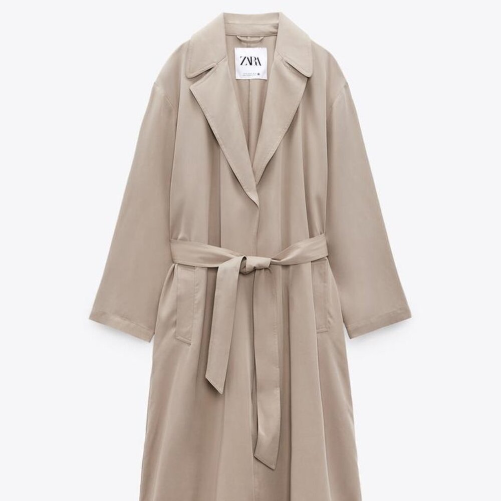 ZARA  - FLOWY TRENCH COAT - WOMENS SIZE L